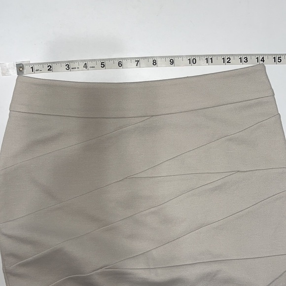 EXPRESS Beige Skirt - Picture 5 of 7